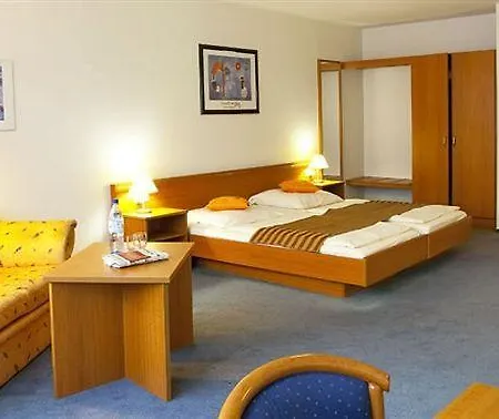 Centro City, Trademark Collection By Wyndham Hotel