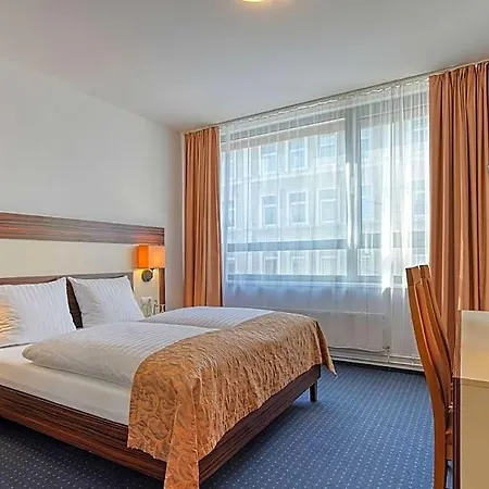 Centro City, Trademark Collection By Wyndham 3*
