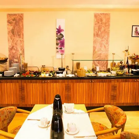 Centro City, Trademark Collection By Wyndham Hotel 3*