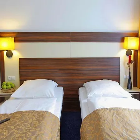 Centro City, Trademark Collection By Wyndham Hotel Brunswick