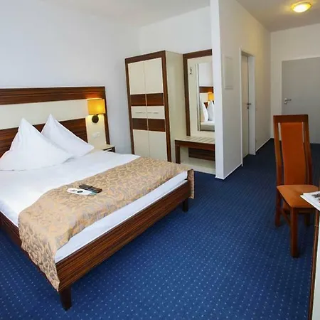 Centro City, Trademark Collection By Wyndham 3*