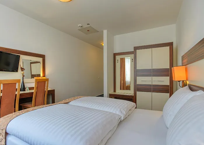 Centro City, Trademark Collection By Wyndham 3*