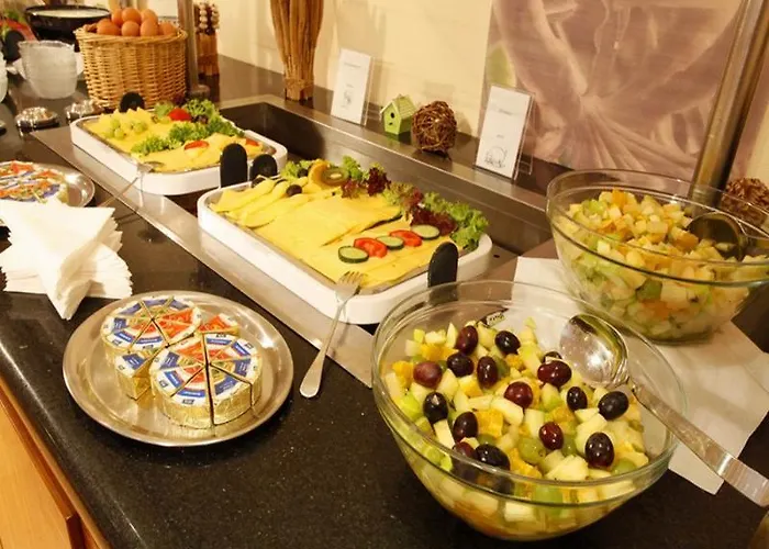 Centro City, Trademark Collection By Wyndham 3*