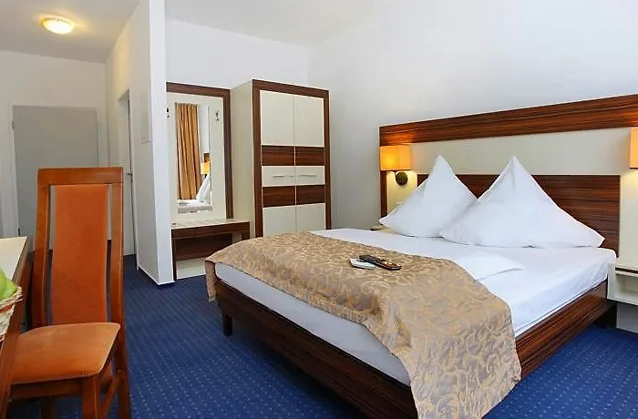 Centro City, Trademark Collection By Wyndham 3*