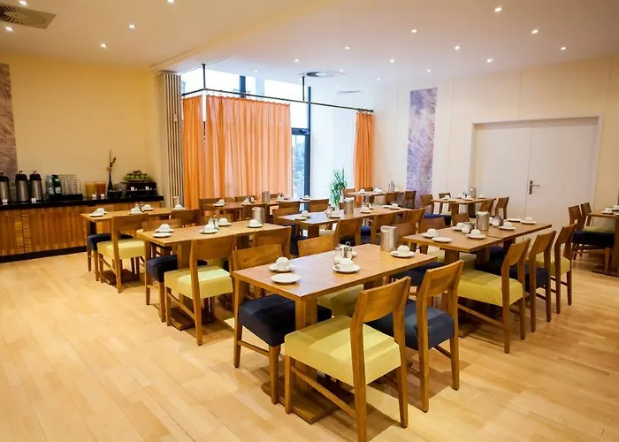 Centro City, Trademark Collection By Wyndham Hotel 3*