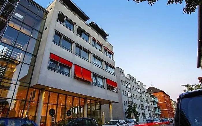 Centro City, Trademark Collection By Wyndham Otel 3*