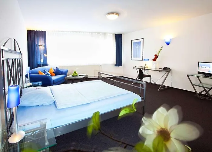 Centro City, Trademark Collection By Wyndham Braunschweig